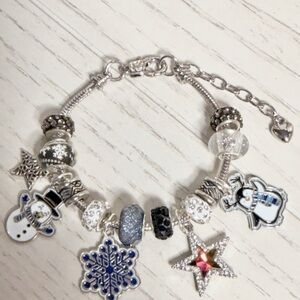 Pandora Style Winter Bracelet ❄️ with Blue, Black & Gray Accents.